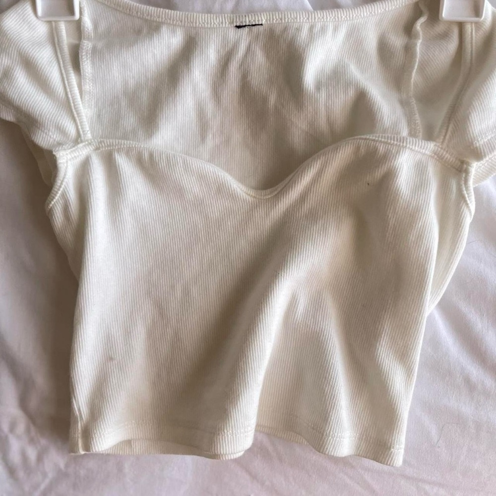 White Ribbed Crop Top - Picture 2 of 2